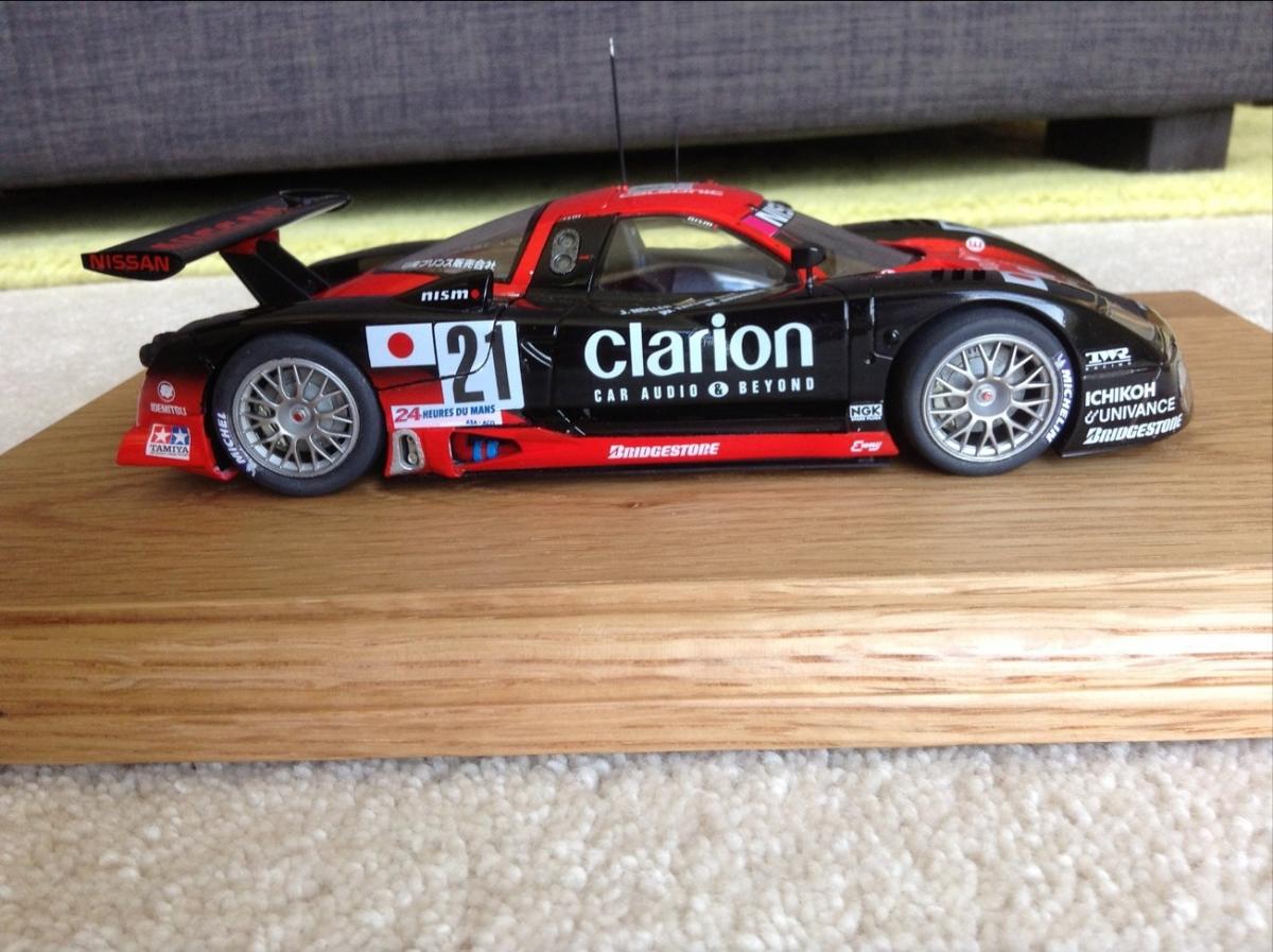 Nissan r390 gt1 race car specs #9